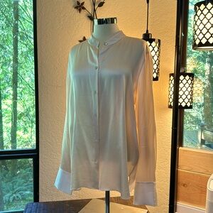 Vince cream silk blouse size XL. Pearl buttons.